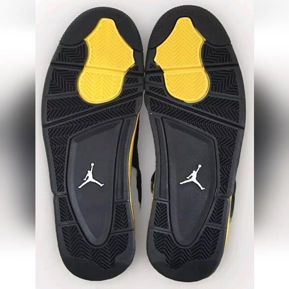 Nike Air Jordan 4 Retro Thunder DH6927-017 Men US 10/ Women size 11.5 New In Box - Picture 14 of 16